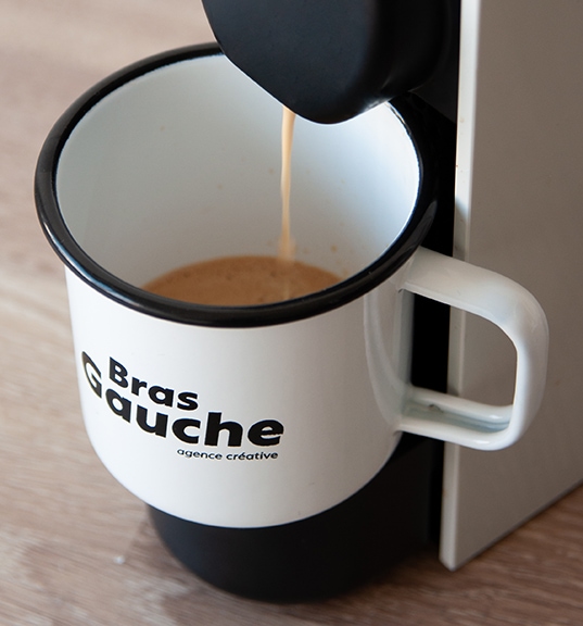Machine et tasse à café